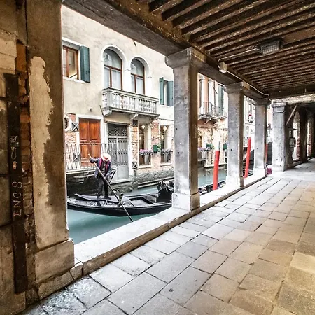 Ca' Delle Acque Deluxe Apartment R&R Venice Exterior photo